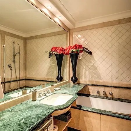 Exquisite By Piazza Navona Apartment